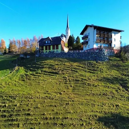 Hiking And Wellness Getaway Apartament